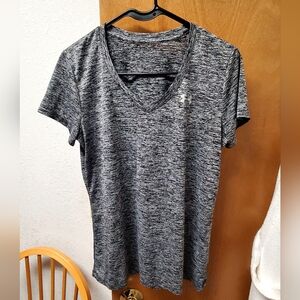 Women's Under Armour Top